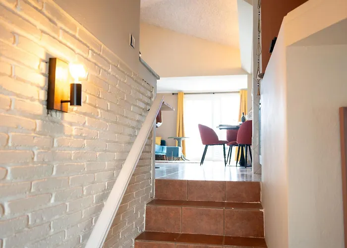 度假居 Casa Sunrisa 埃斯特波纳