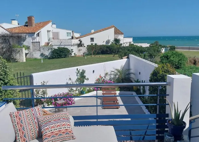 Casa Sunrisa 度假居 埃斯特波纳